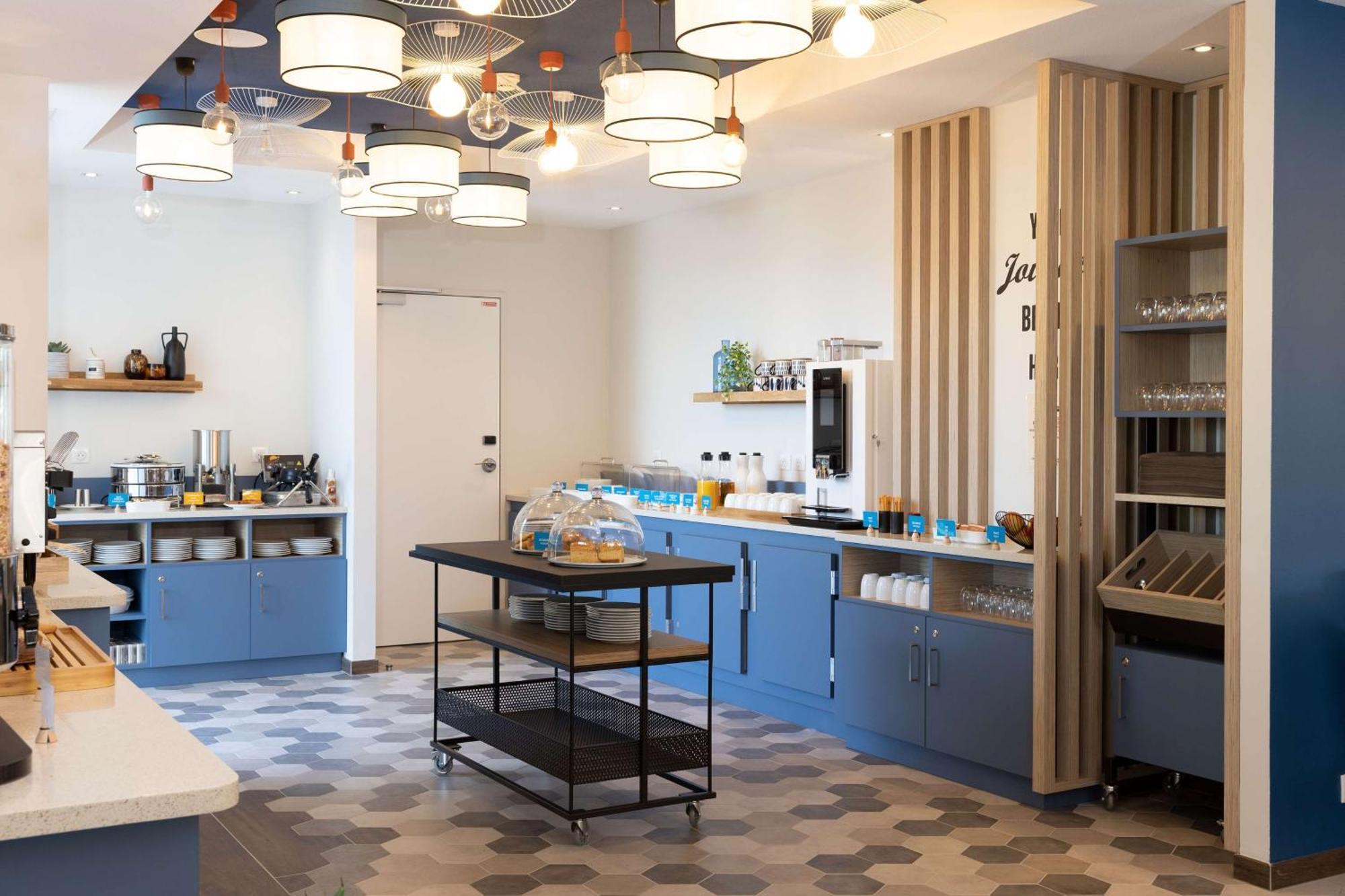 Hotel Hampton By Hilton Centre, France 3*