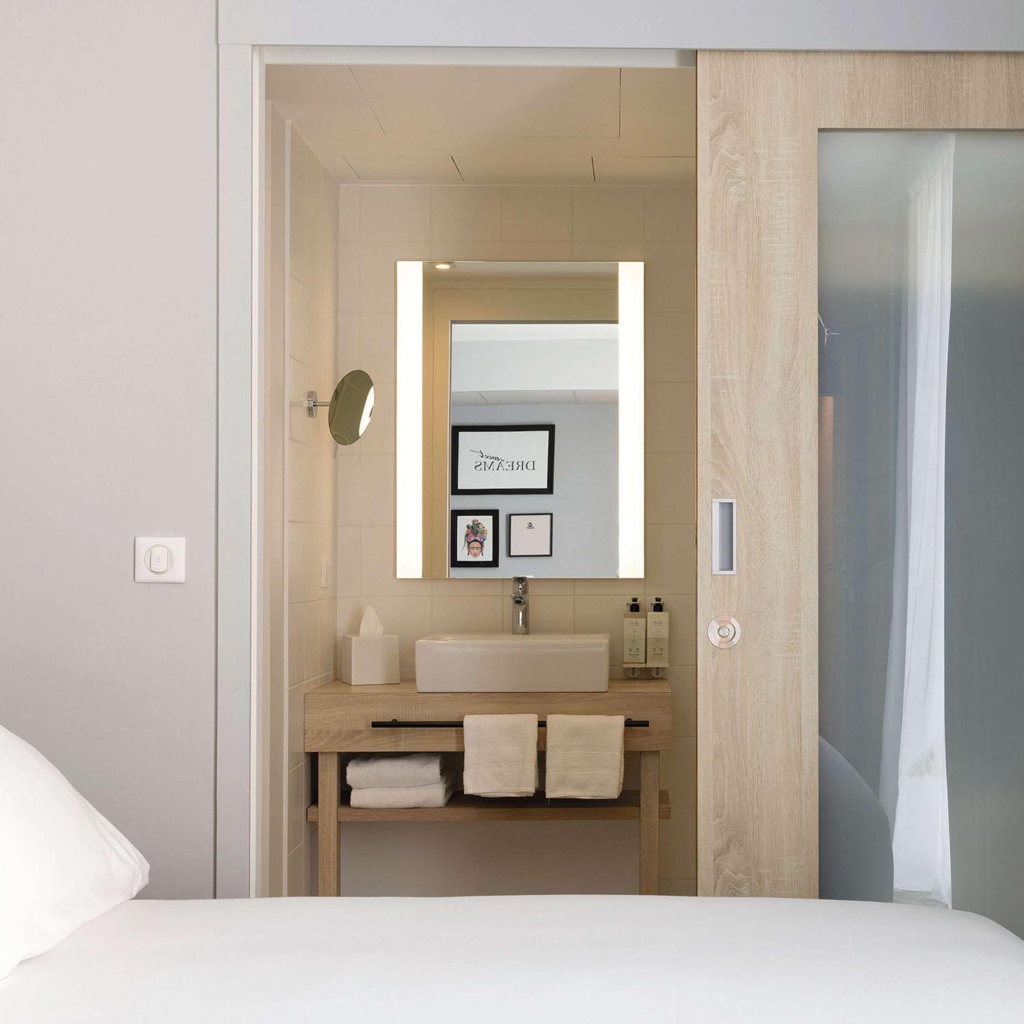Hampton By Hilton Centre, France Hotel 3*